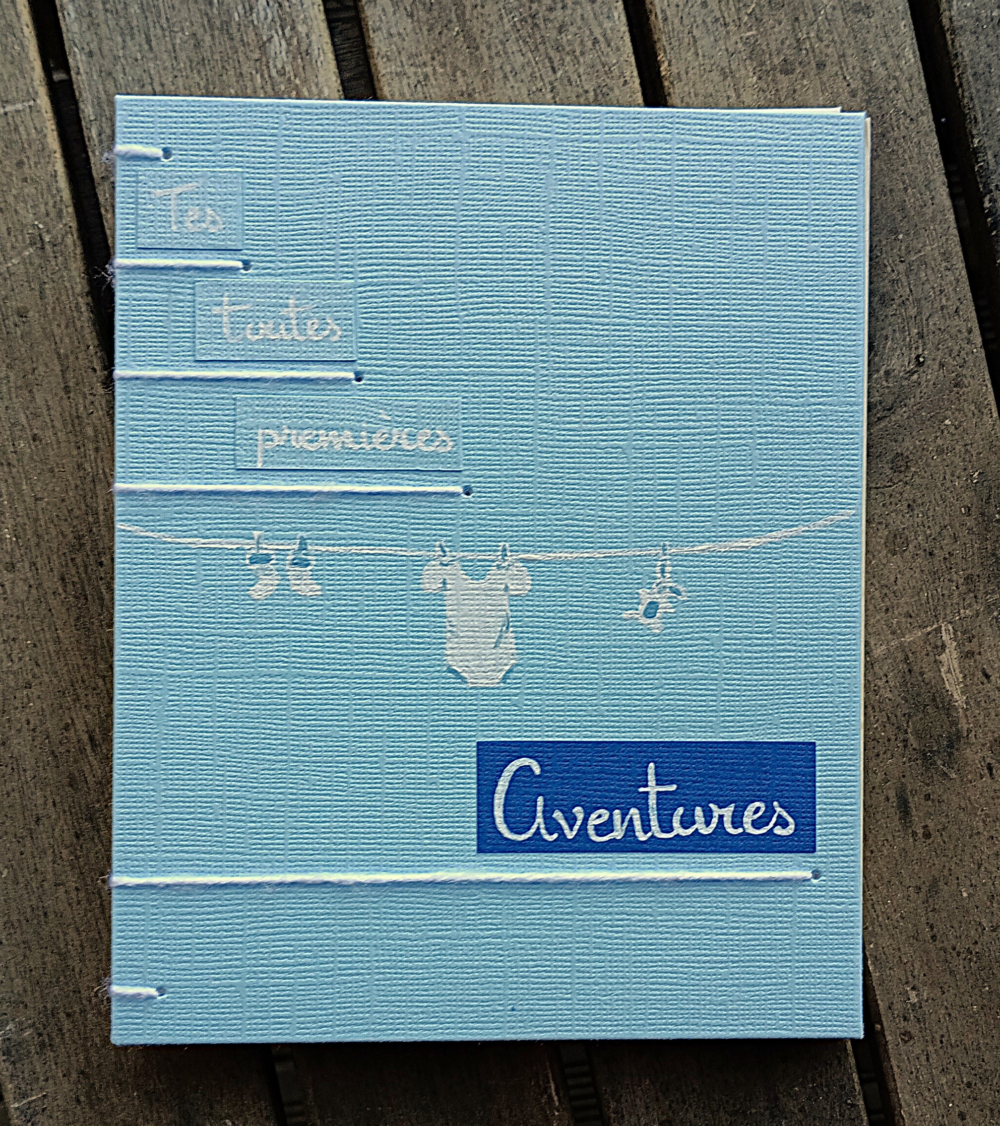 Carnet bleu "Tes toutes premières aventures"
